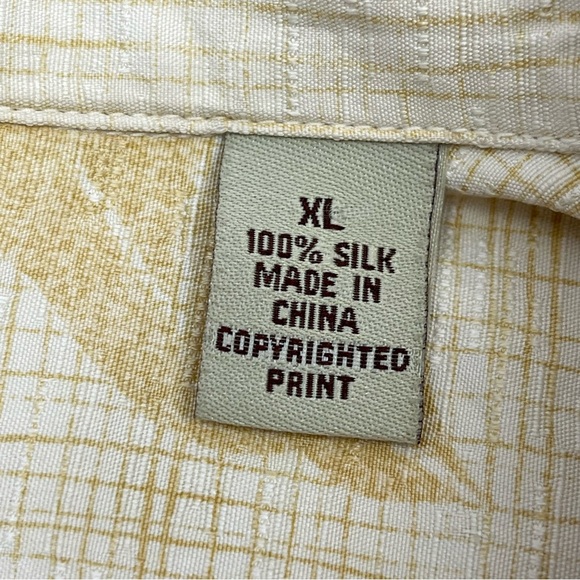 Tommy Bahama Short Sleeve Button Up Silk Hawaiian Shirt Golden Yellow Sz XL - Picture 5 of 16